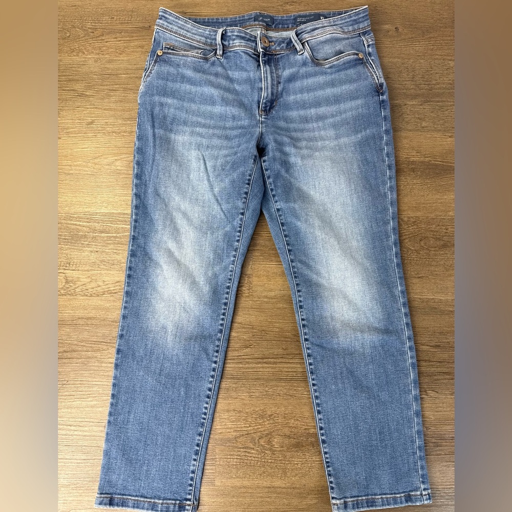 J. Jill Woemn’s Authentic Fit Slim Ankle Jeans, size 10 Petite - Picture 8 of 12